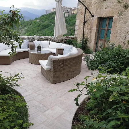 Casa Fonte Vallone بيت للعطل *